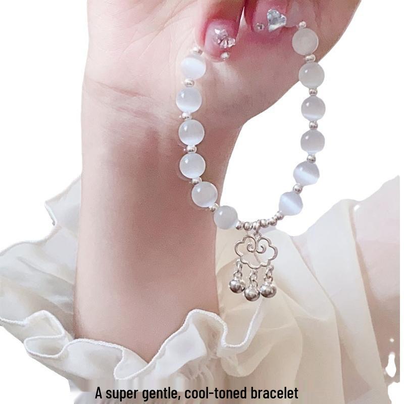 Xiangyun Moonlight Bracelet: Trendy Beaded Design for Women, Cool and Sweet, Perfect for Students and Besties.