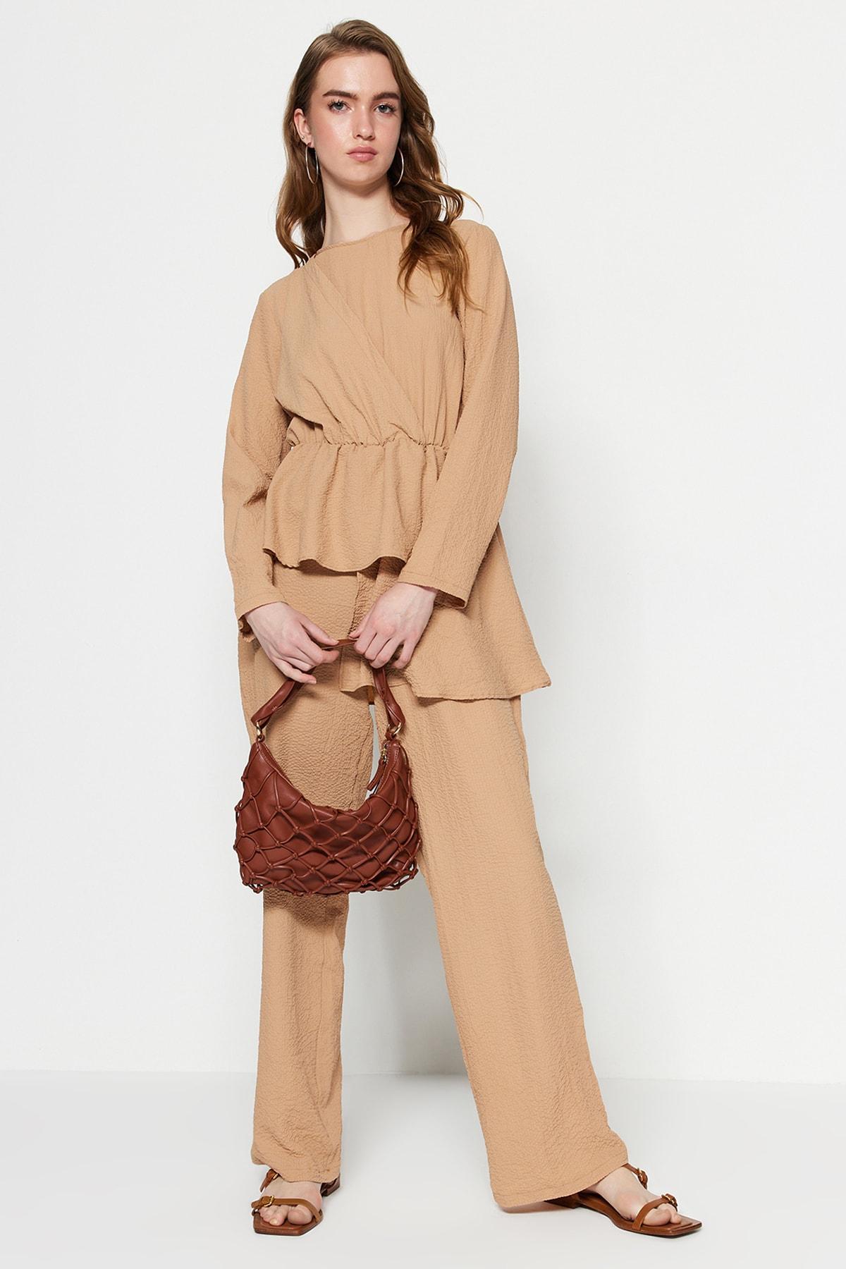 

Комбинезон - Бежевый - Приталенный