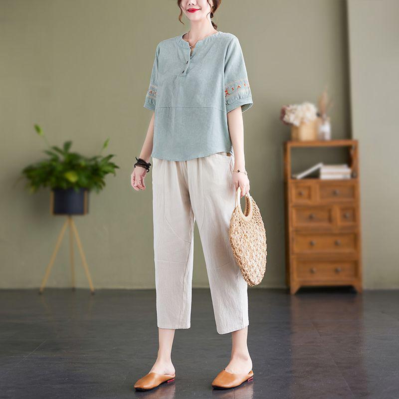 Chic Embroidered Cotton Linen Plus Size Summer Suit for Women - Short Sleeve Two-Piece Set