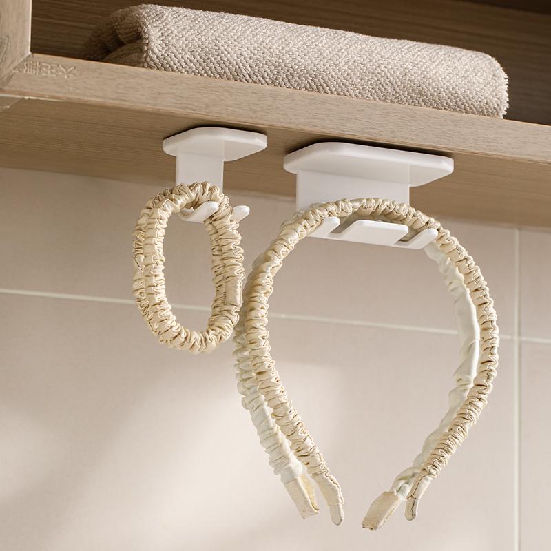 Self Adhesive Detachable Toothbrush Holder for Bathroom Countertop Wall Mounted Electric Toothbrush Plastic Storage Hook