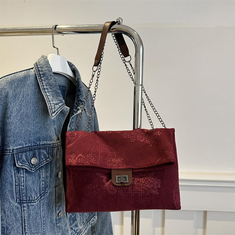 

Новая сумка интернет-знаменитости этого года, женская, большой вместимости, трендовая, корейская версия, в иностранном стиле, модная, знаменитая, универсальная, на цепочке, на плечо, мессенджер бордовый