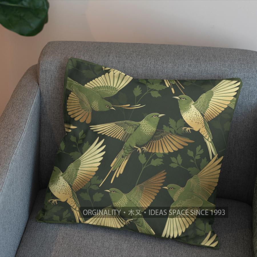 2D Flying Birds Artistic Design Throw Pillow Cover Pattern Cushion Cover Suitable For Sofa Bedroom Car Pillow Cover