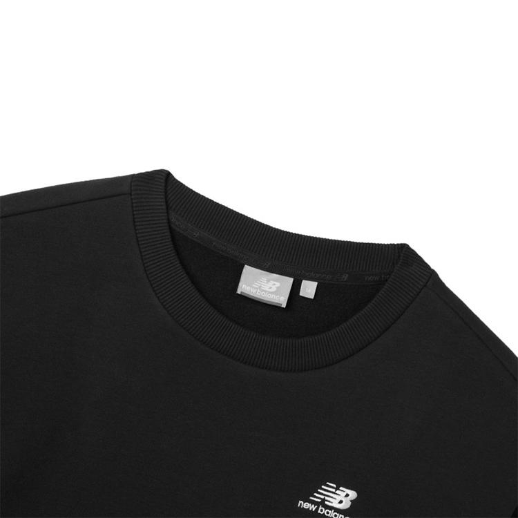 New Balance Sweatshirts Women's Black Crew Neck Moderate Regular NCA3N512-BK