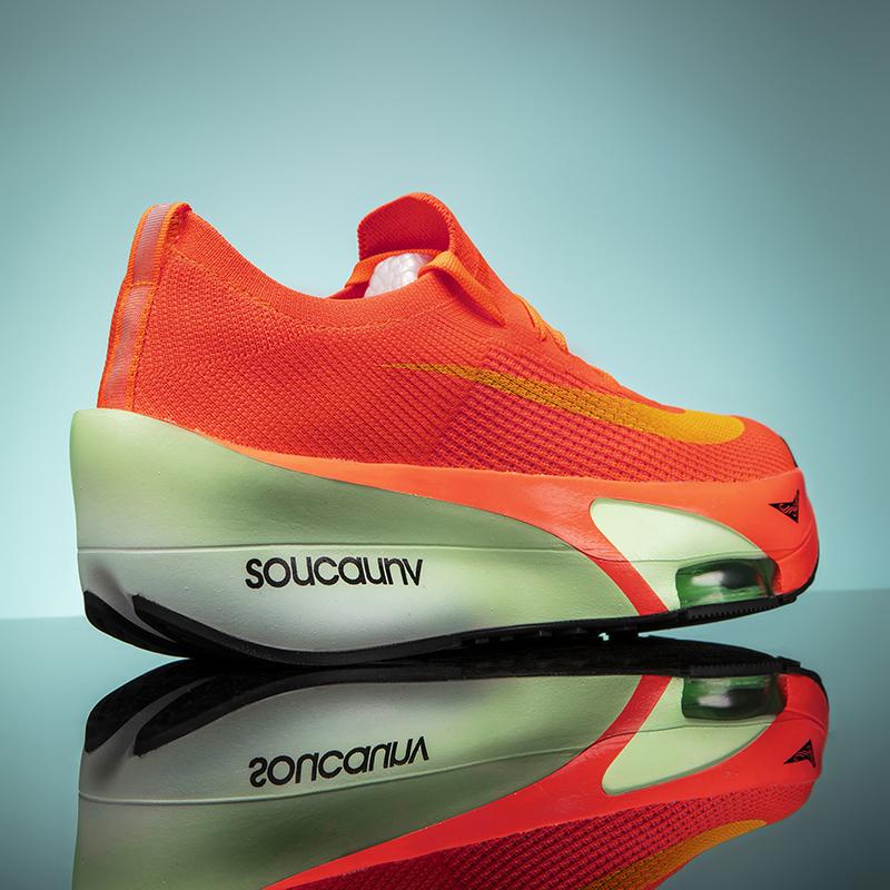 2025 New Men's Sports Shoes Cushioning Non-Slip Flat Wear Resistant Sneakers Mesh Breathable Platform Soft Running Shoes for Man