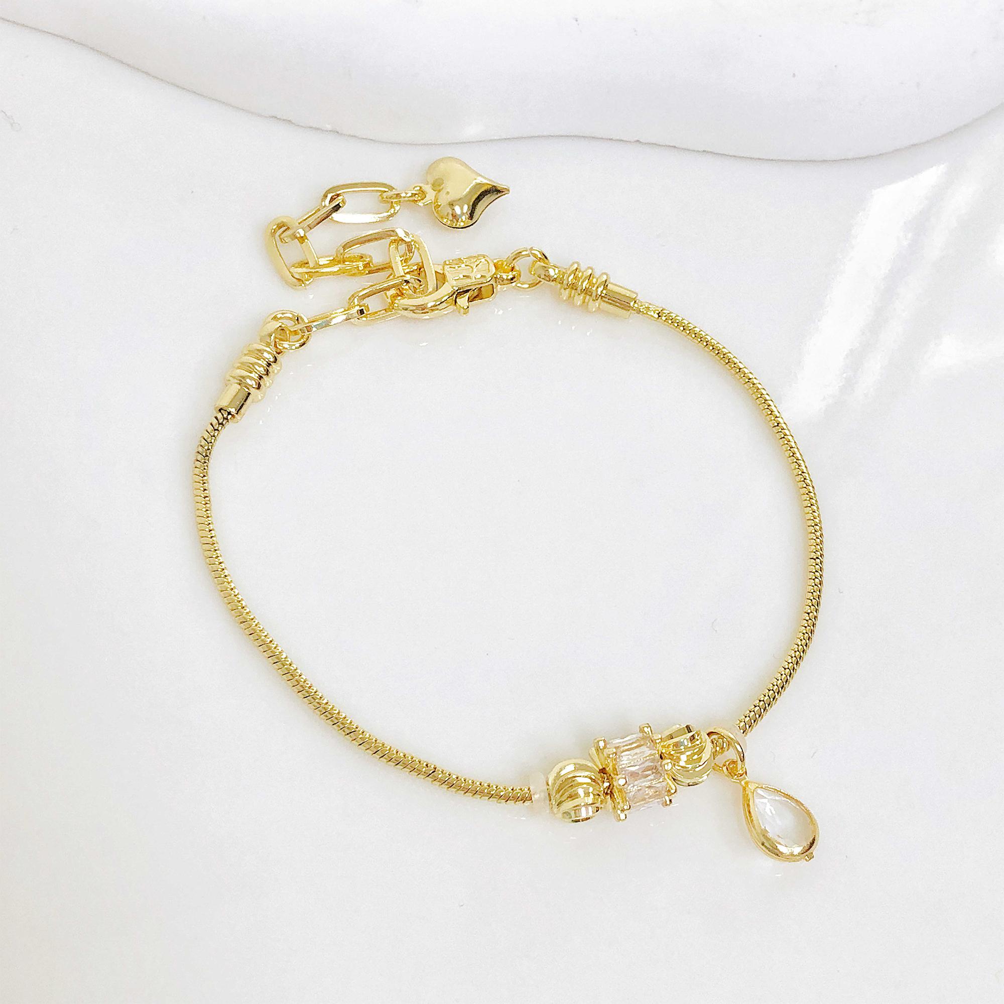 

Luxury Snake Chain Zircon Pumpkin Bead Bracelet Lucky for Women Girls Party Wedding Adjustable Zircon for Daily Wear