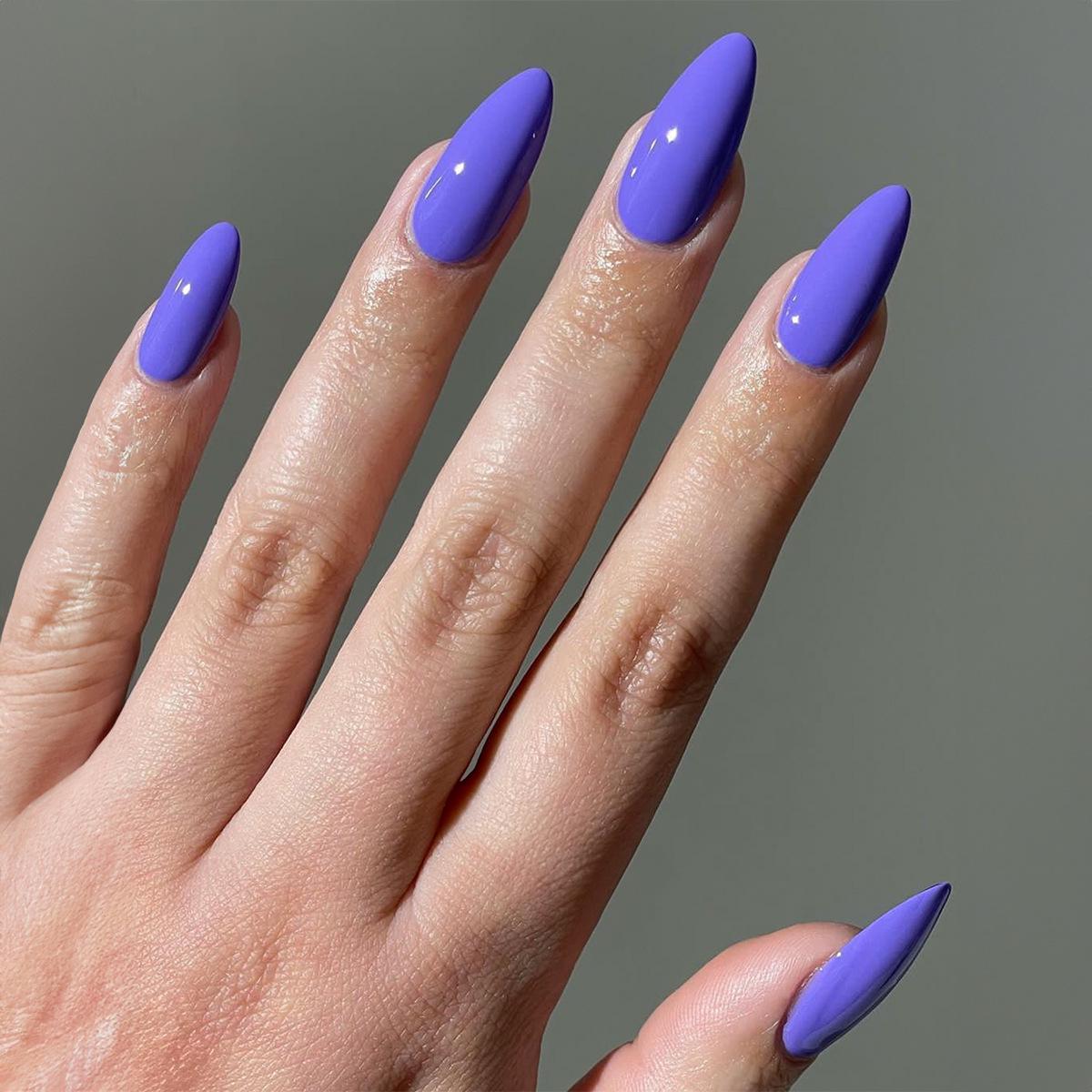 

Almond-Shaped Blue Minimalist Press-On Nails - Removable Nail Art Stickers