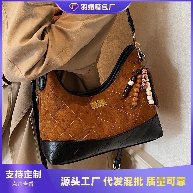 Retro Small Bag Women's New Fashion Contrasting Color Versatile Messenger Bag One Shoulder Underarm Dumpling Bag
