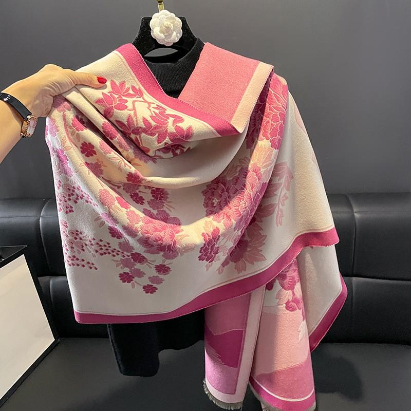 Soft Fleece-Like Throw Blanket Office Winter Warmth Womens Shawl With Chinese Floral
