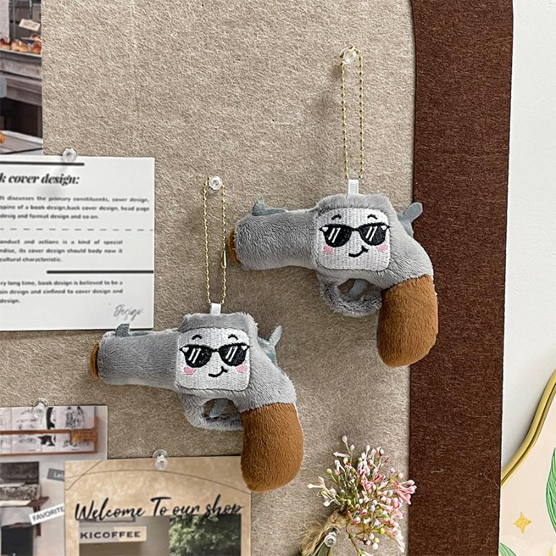 

Cute Cartoon Creative Plush Pendant Keychain Kawaii Simulation Stuffed Doll Toys Funny Wacky Backpack Decoration Accessories onesize