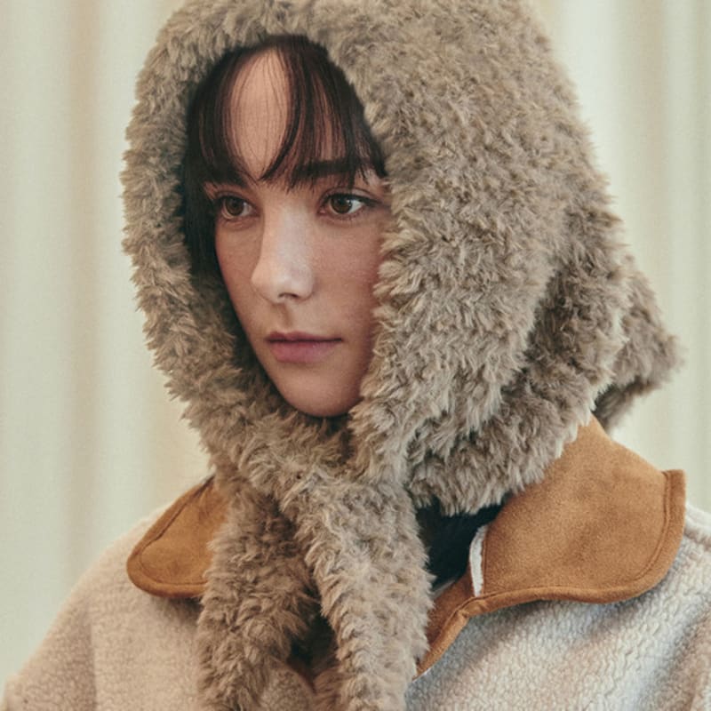 

VARZAR Label Fur Bandana Beige FREE