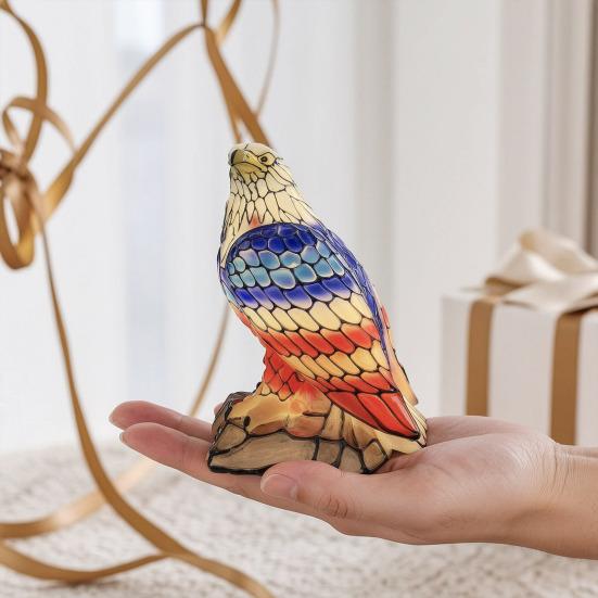 Bald Eagle Table Lamp, Resin American Eagle Night Light, Red White Blue Patriotic Independence Day Bedside Lamp for Bedroom, Living Room, Nightstand,