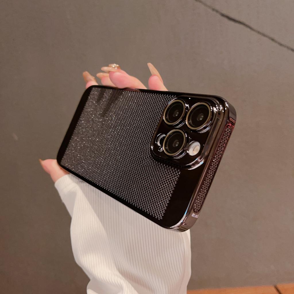 Applicable to Apple 17promax phone case ultra-thin electroplating breathable heat dissipation Apple 16 all-inclusive lens protective mesh case