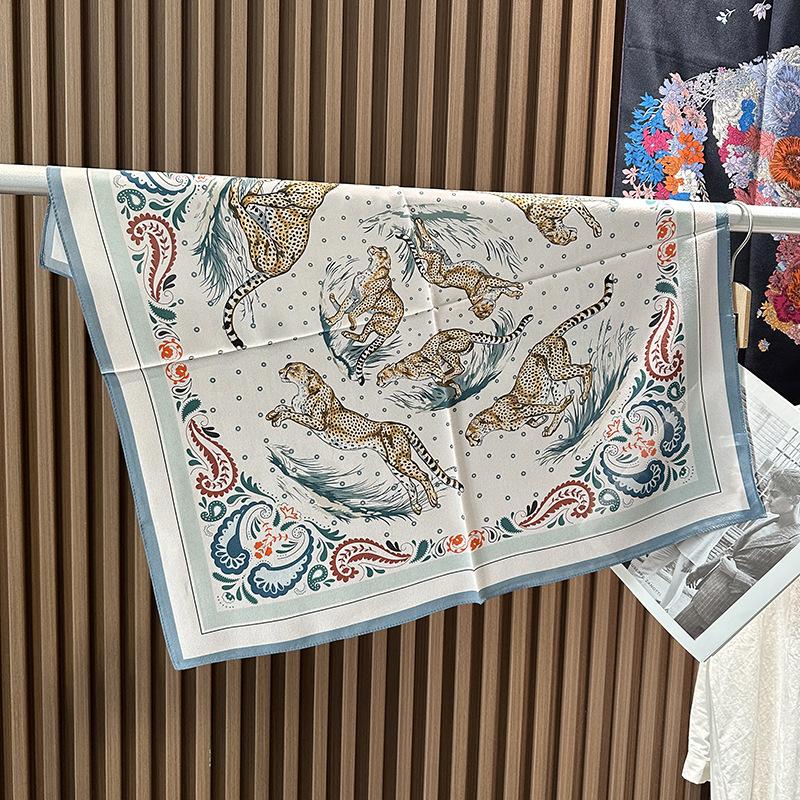 25 years of cheetah fashion printing silk double crepe silk scarf summer foreign style 70 medium square scarf high quality 100% mulberry silk 65*65cm