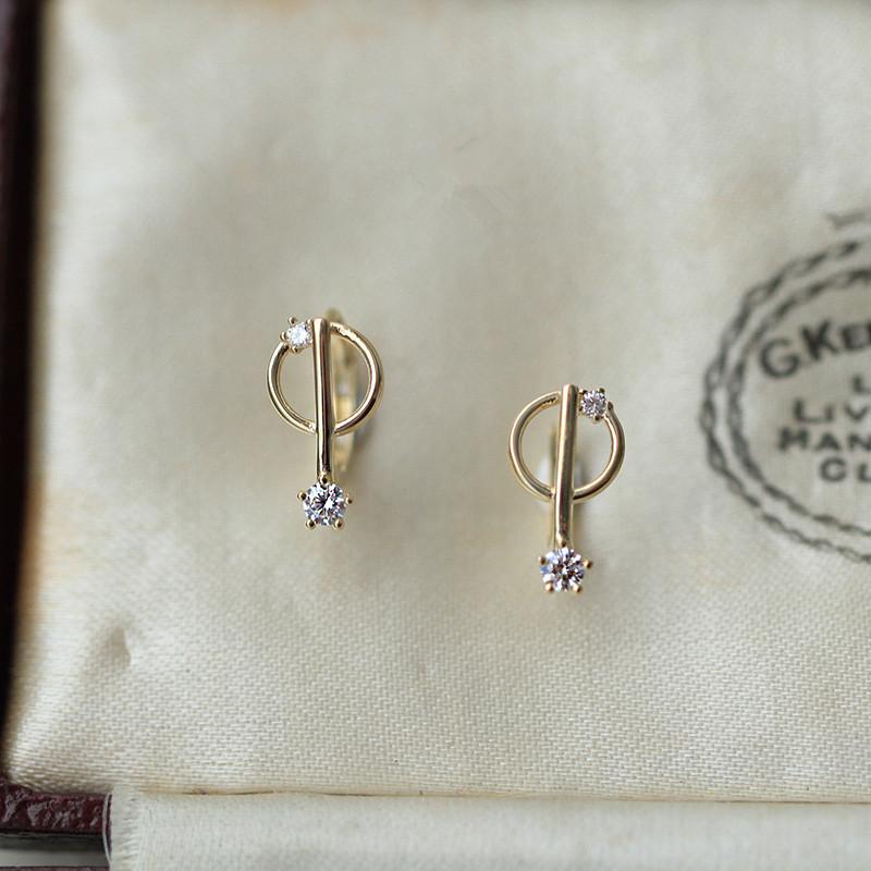

Simple Exquisite Circle Geometric Note Stud Earrings for Women 925 Sterling Silver 14k Gold Plated Temperament Jewelry Gold