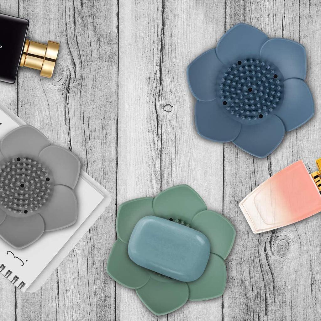 Lotus Silicone Soap Tray: 3D Non-Water Soft Rack with Simple Drainage