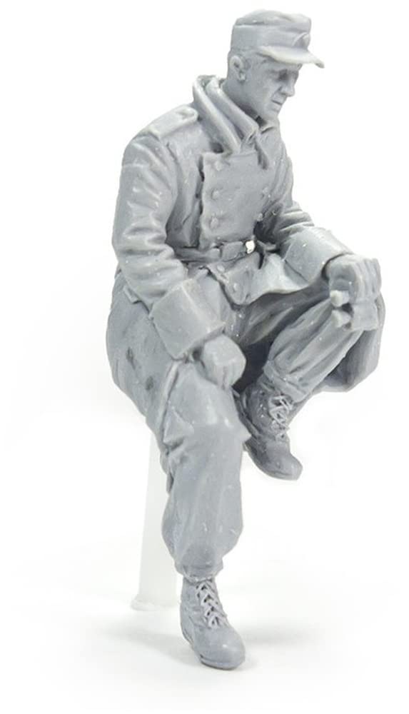 

Mac One Model World War II German Army Africa Corps Sitting DAK Officer Resin Kit MAC35804 1/35 (DAK)