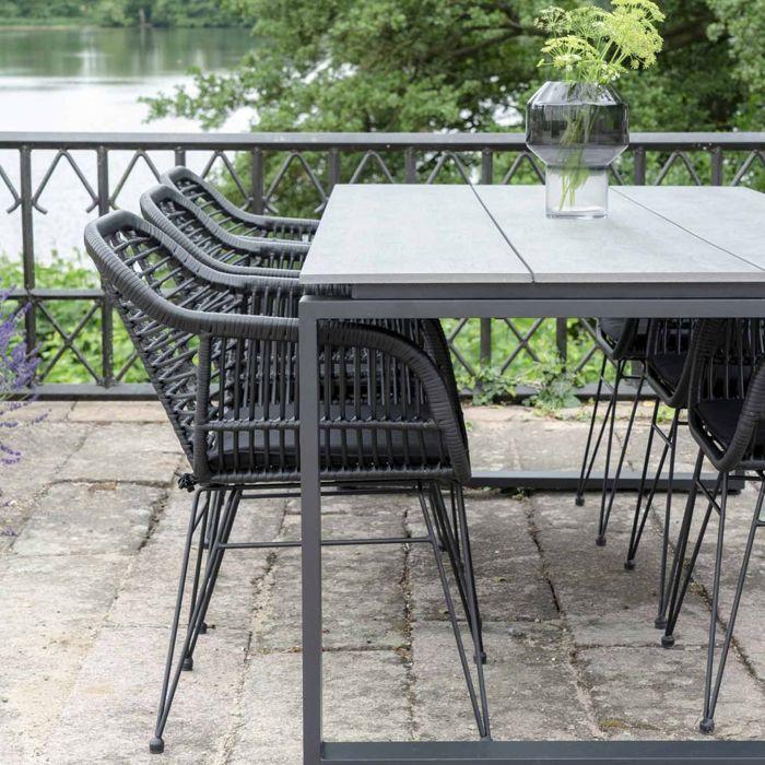 Table de jardin - HOUSE NORDIC - 210 x 100 cm - Aluminium - Plateau effet bois gris - 6 places