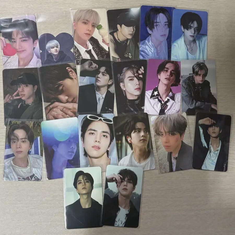 

The Boys Younghoon Photo Card Foca Batch