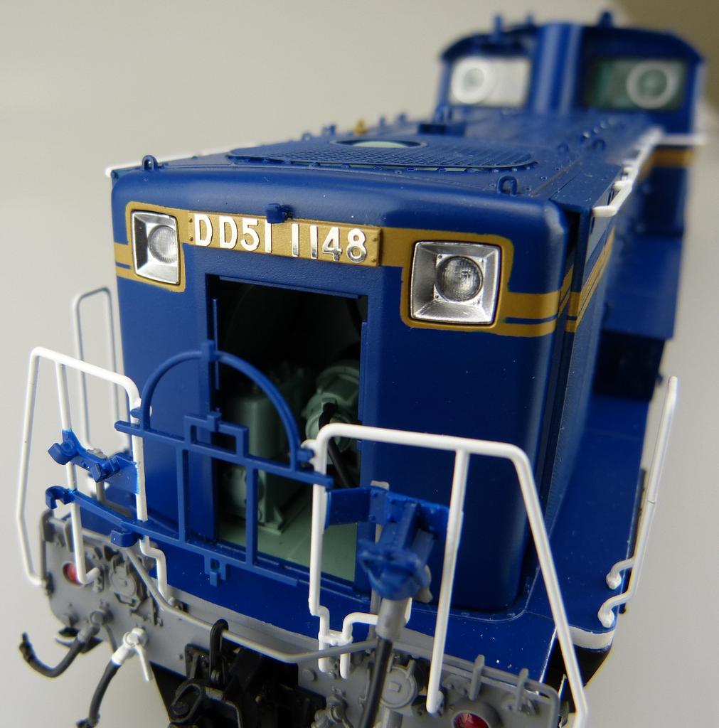 AOSHIMA Train Museum OJ Series Diesel Locomotive DD51 Hokutosei Plastic Model 1/45 No.1