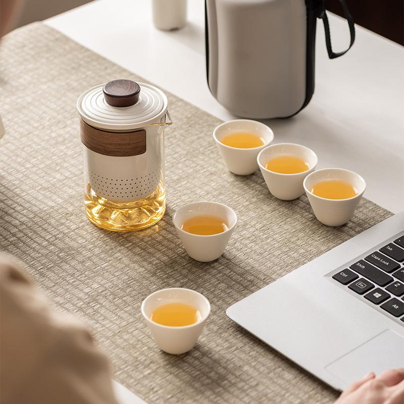 High-end travel tea set Portable anti-scalding hand grab glass teapot Kuaike cup Kung Fu souvenir business gift