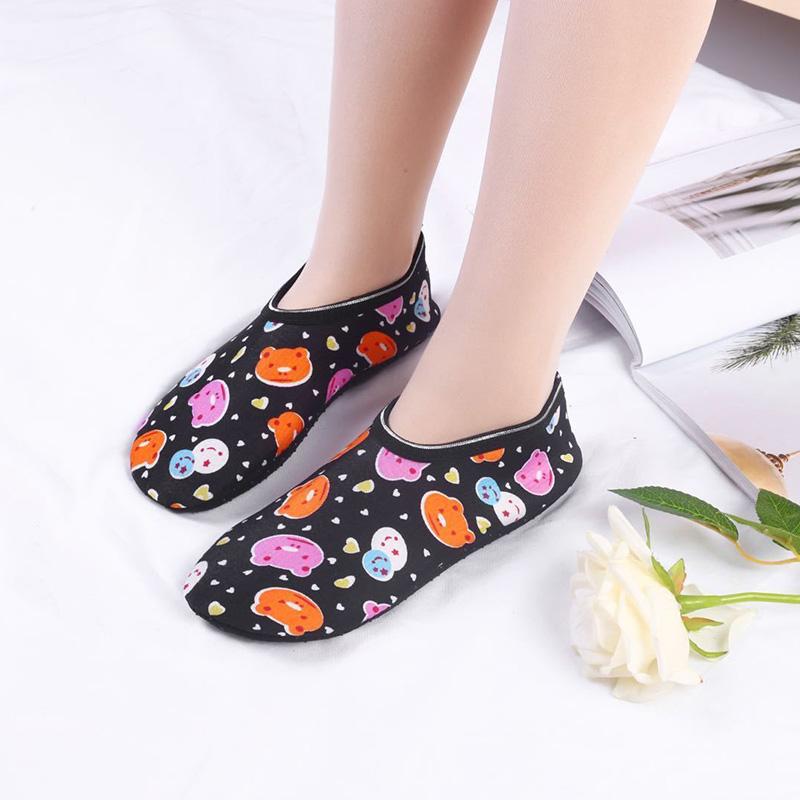 Damen Hausschuhe für den Boden Indoor Kurze Socken Elastisch Bedruckt Warm Verdicken Fleecegefüttert Bodensocken Rutschfeste Socke