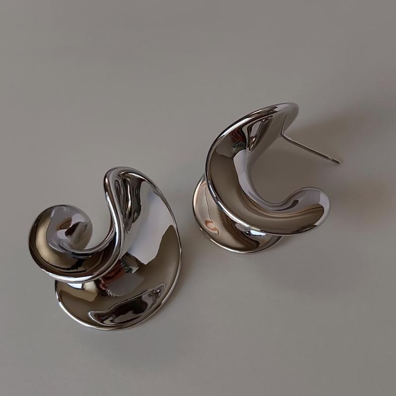 Vintage Irregular Metal Spiral Knot Stud Earrings for Women Exaggerated Unique Cool Earrings Luxury Jewelry Party Office Wear