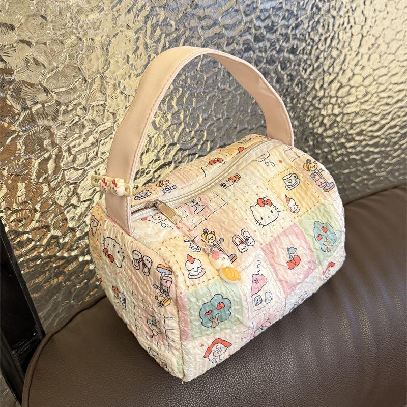 New cartoon cat convenient makeup toilet bag going out travel storage bag large capacity three-dimensional handbag