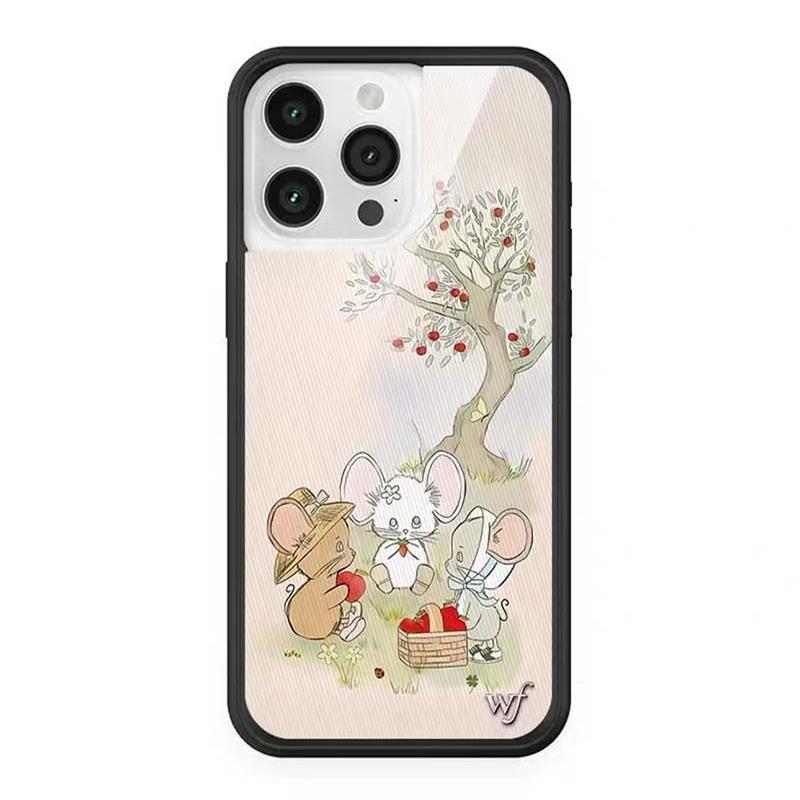 

Wildflower Strawberry Flower case for iPhone12 13 Pro 14 plus 15 plus 16 plus 15 Pro 16 Pro Max Cute Glitzy Star bottom cover iPhone 16 plus