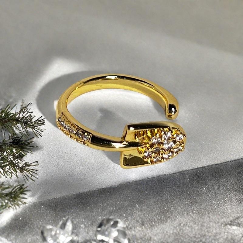 Light Luxury French Retro Heavy Industry Money Bag Open Ring Medieval Niche Design Exquisite High-End Four-Leaf Clover Ring