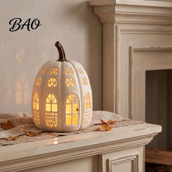 Decorative Pumpkin Sculpture Lighted Cottage Ornament, Flickering Tabletop Lamp, Light-Up Small Desktop Ornament for Autumn Farmhouse Fall Centerpiece