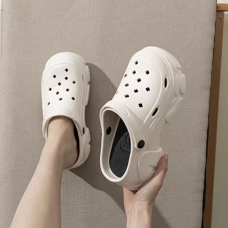 

Женские летние пляжные милые сандалии на толстой подошве в корейском стиле с закрытым носком и уникальным ощущением ходьбы по облакам 40-41