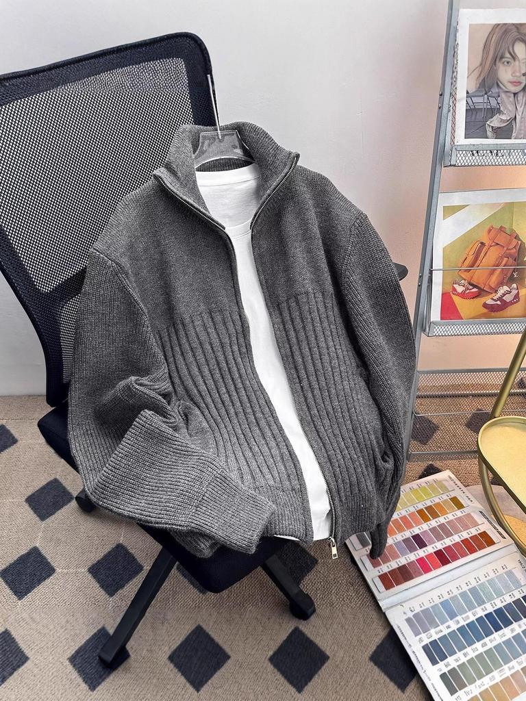Men's Thick Knit Zipper Sweater - Solid Color, Half-High Collar, Autumn/Winter Pullover, Loose Fit Floral Thread Design