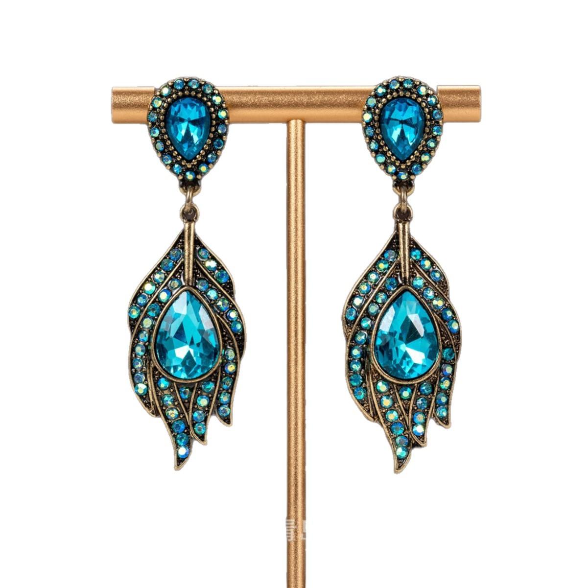 2026 European and American Fashion Court Antique Vintage Retro Temperament Colored Treasure Zircon Feather Heavy Industry, Necklace Earrings
