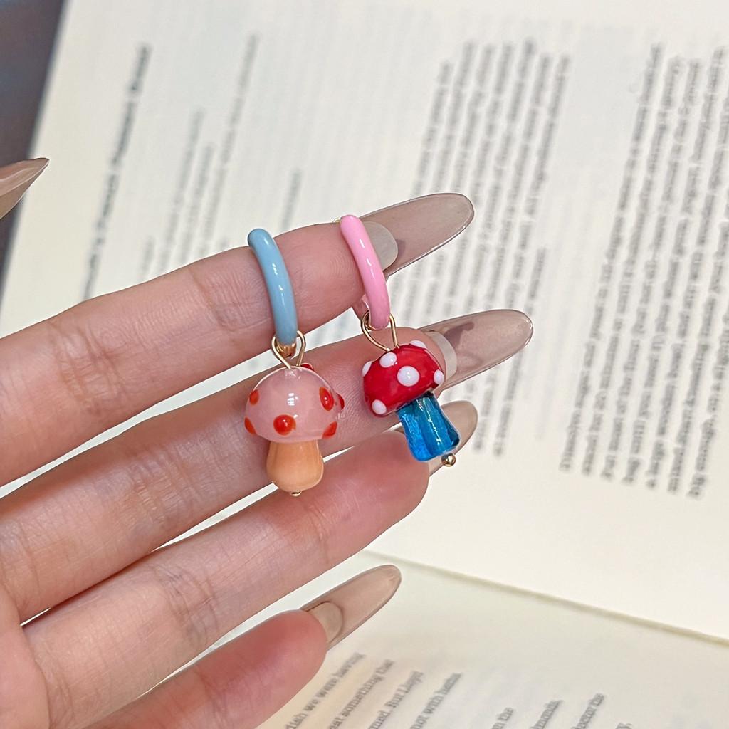 Cute Mushroom Polka Dot Stud Earrings Retro Creative Design Dangle Earrings for Women PD2480