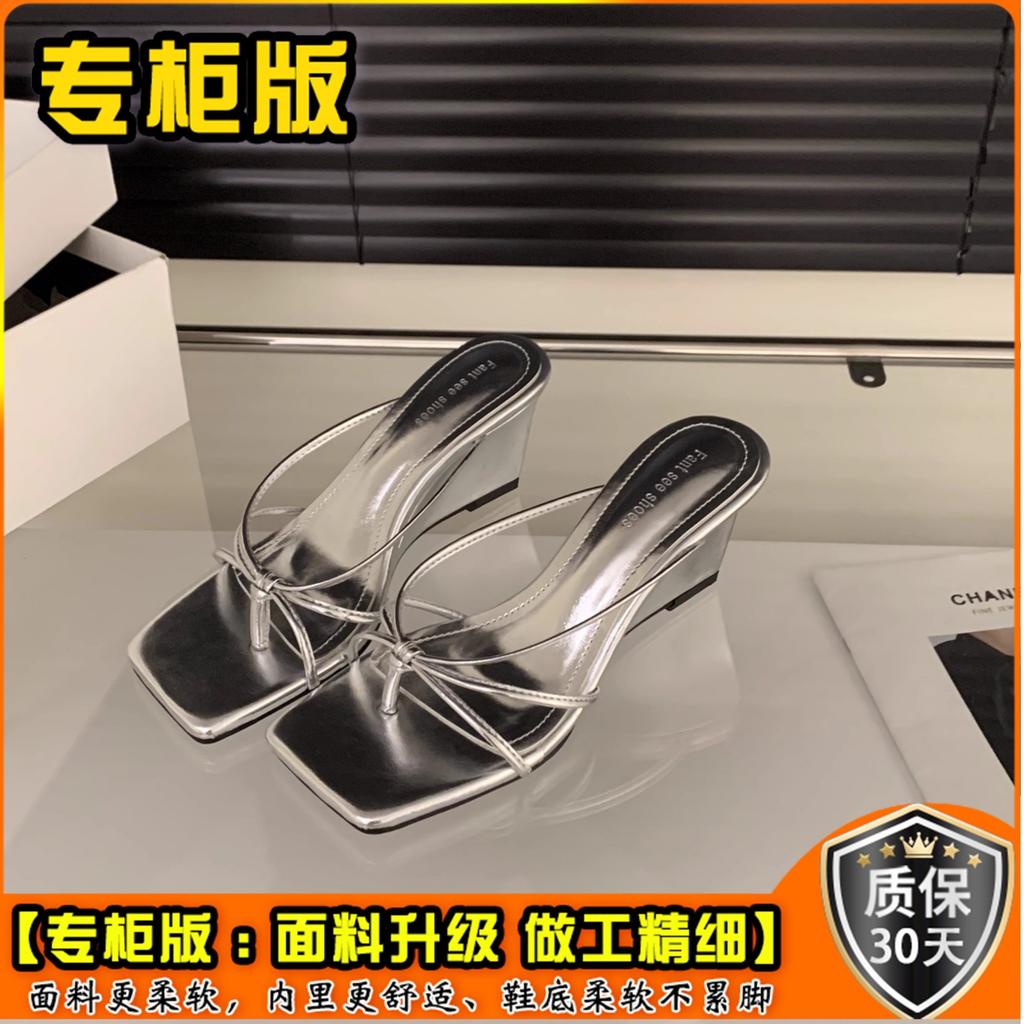 Foreign Trade Evening Slippers Outer Wear Women's Shoes 2025 New Summer Slope Heel Toe Strap Leopard Print High Heel Sandals