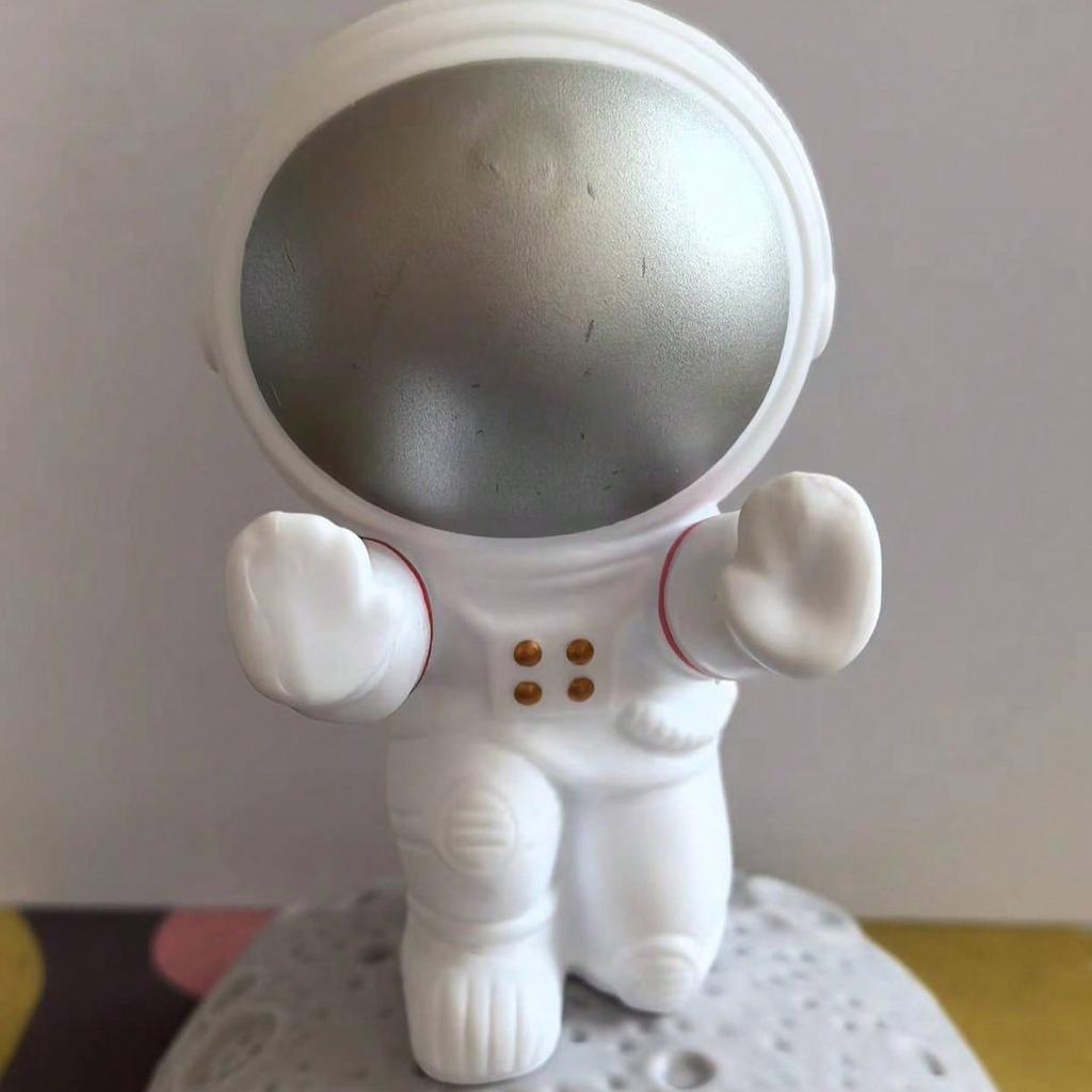 1pc Astronaut Decor Desktop Phone Holder Best Gifts Birthday Graduation