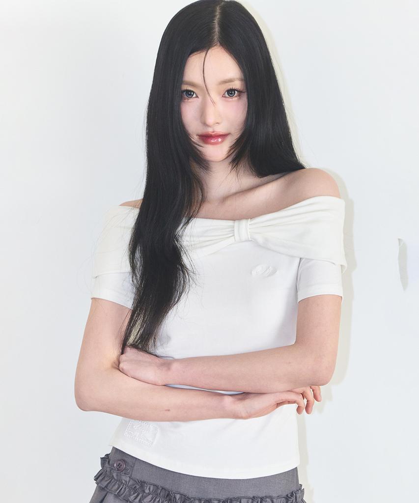 ILLIGO Bow Off-Shoulder Tee White