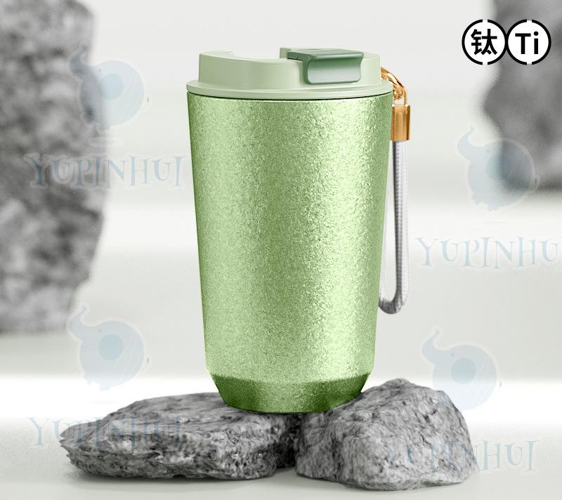 

Термос с двойными стенками и титановым покрытием, термокружка, портативный мини-стакан объемом 280 мл, термос с изоляцией на 10 часов, термос из титана 280ml 9OZ зелёный