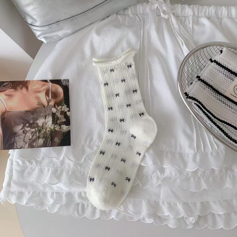 

Female Summer Thin Style Bow Curled Middle Tube Pile Socks 1 pair молоко, білий колір