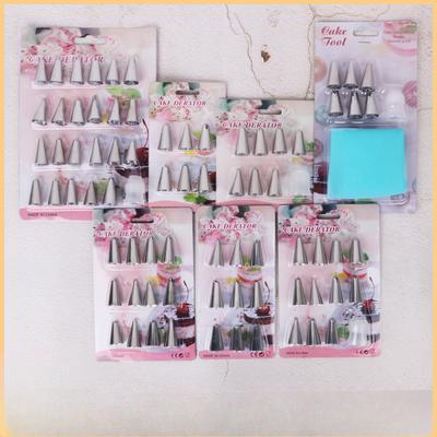 Spritzbeutel-Tüllen-Set, Sahnetüllen-Set Edelstahl-Spritzbeutel-Tüllen Backwerkzeuge Vollständiges Set an Kuchen-Spritzbeutel-Tüllen