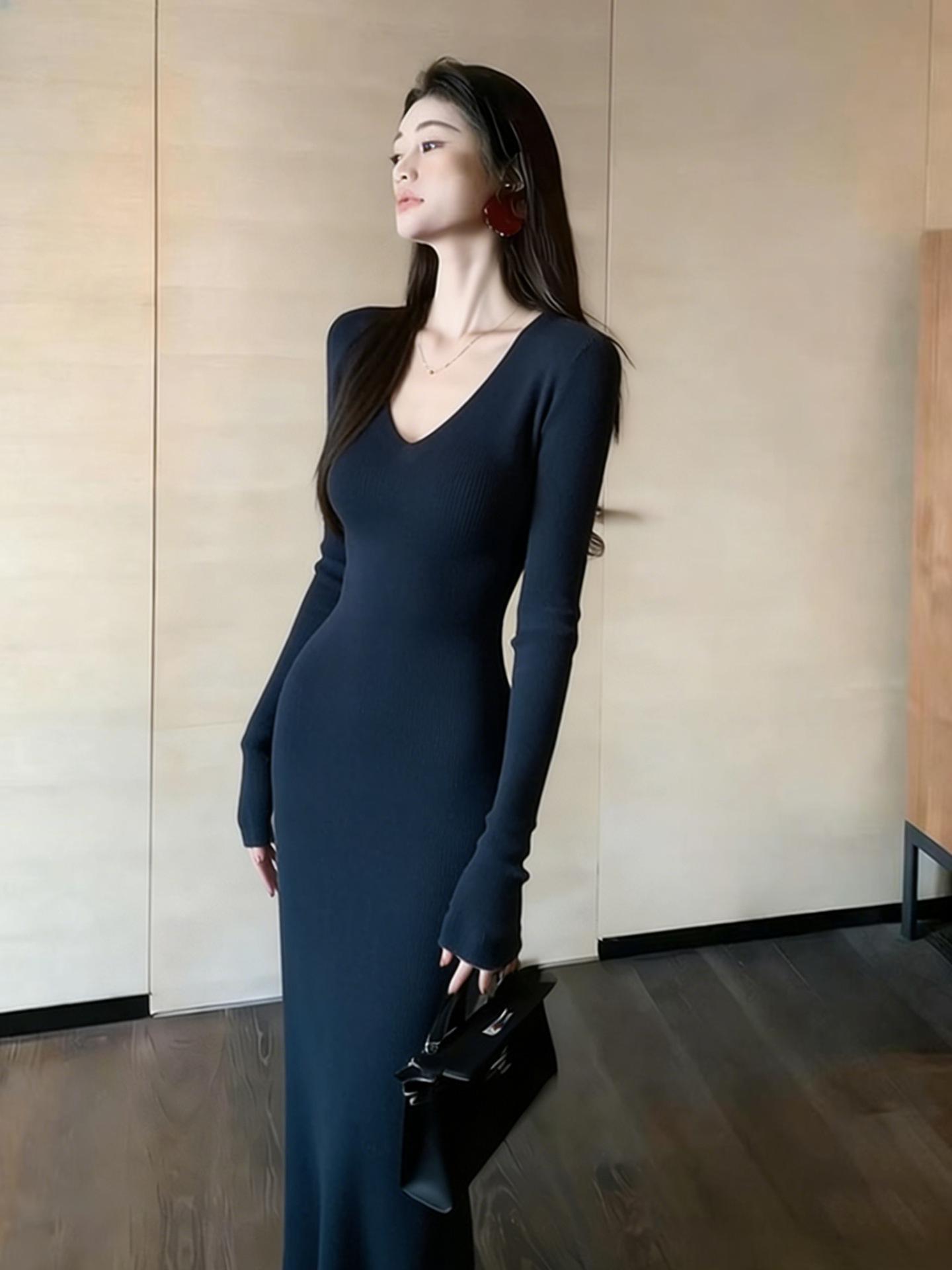 

Women s 2025 Blue V-Neck Knit Dress - Waist-Cinching, Long-Sleeved, Slimming Long Skirt S синий