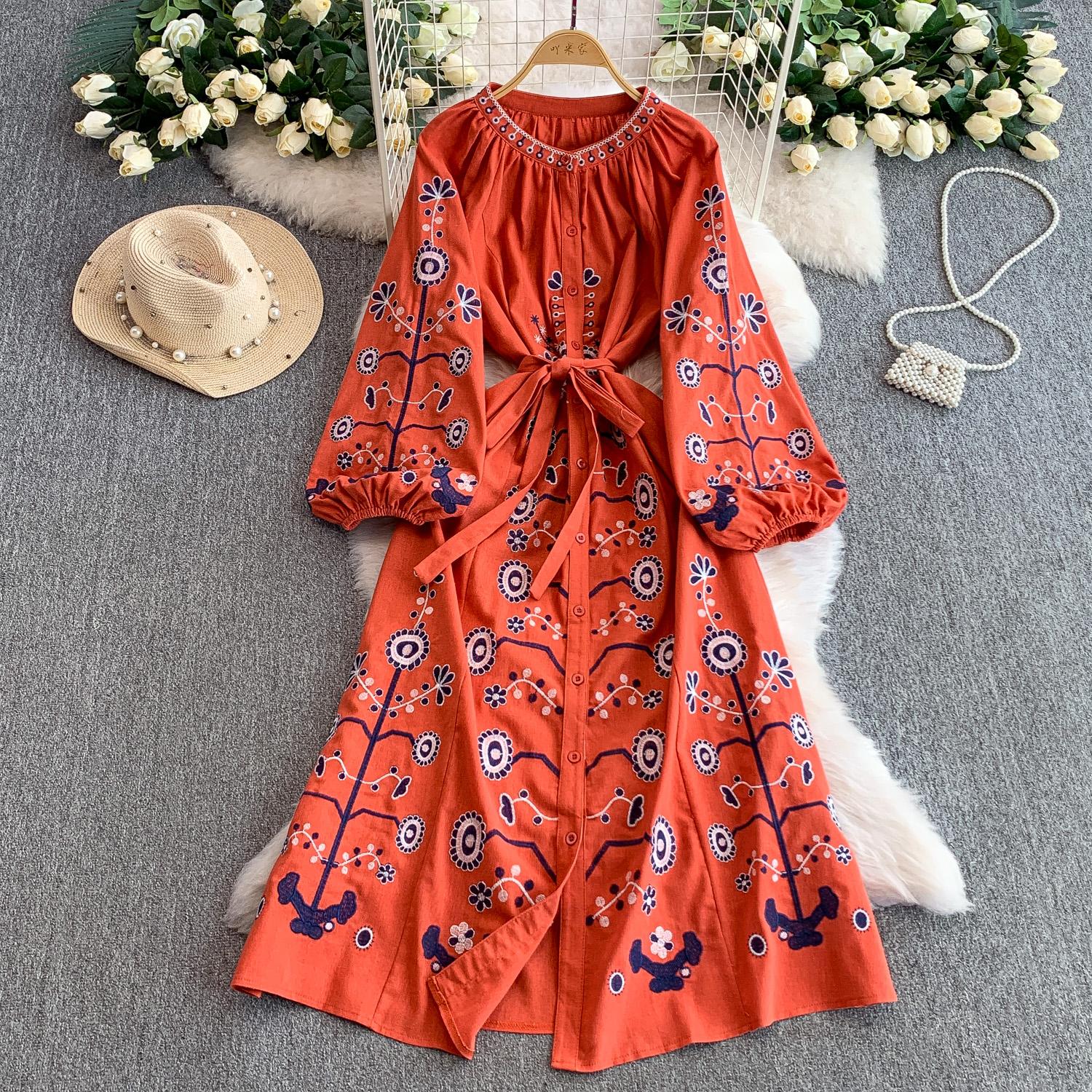 

Бандажное платье женское с вышивкой, рукавами-фонариками, винтажное, весна-осень, богемное, на пуговицах, длинное One Size оранжевый