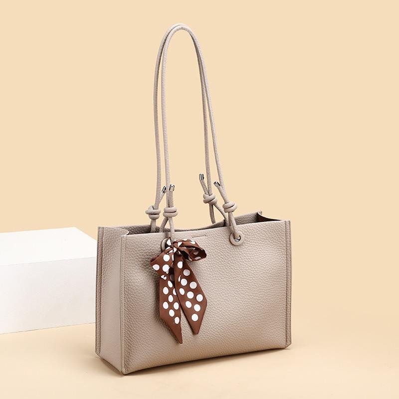 Women's Bag New Tote Bag Large Capacity Women's Bag Commuter Fashion Women's Shoulder Silk Scarf Casual Large Bag Mother and Child Bag