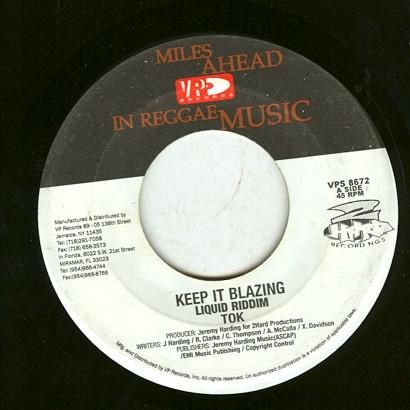 

7-дюймовая пластинка T.O.K. / УЭЙН МАРШАЛЛ - Keep It Blazing / Feeling It VPS8672 VP Records 2001 США Регги, Ска и Даб Б/У