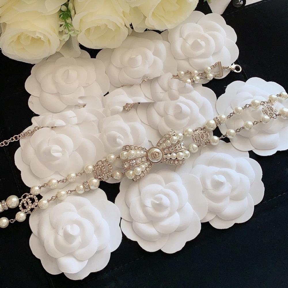 Xiangjia Xiaoxiangfeng Bow Short Collarbone Necklace Brooch Women's Simple Stud Earrings