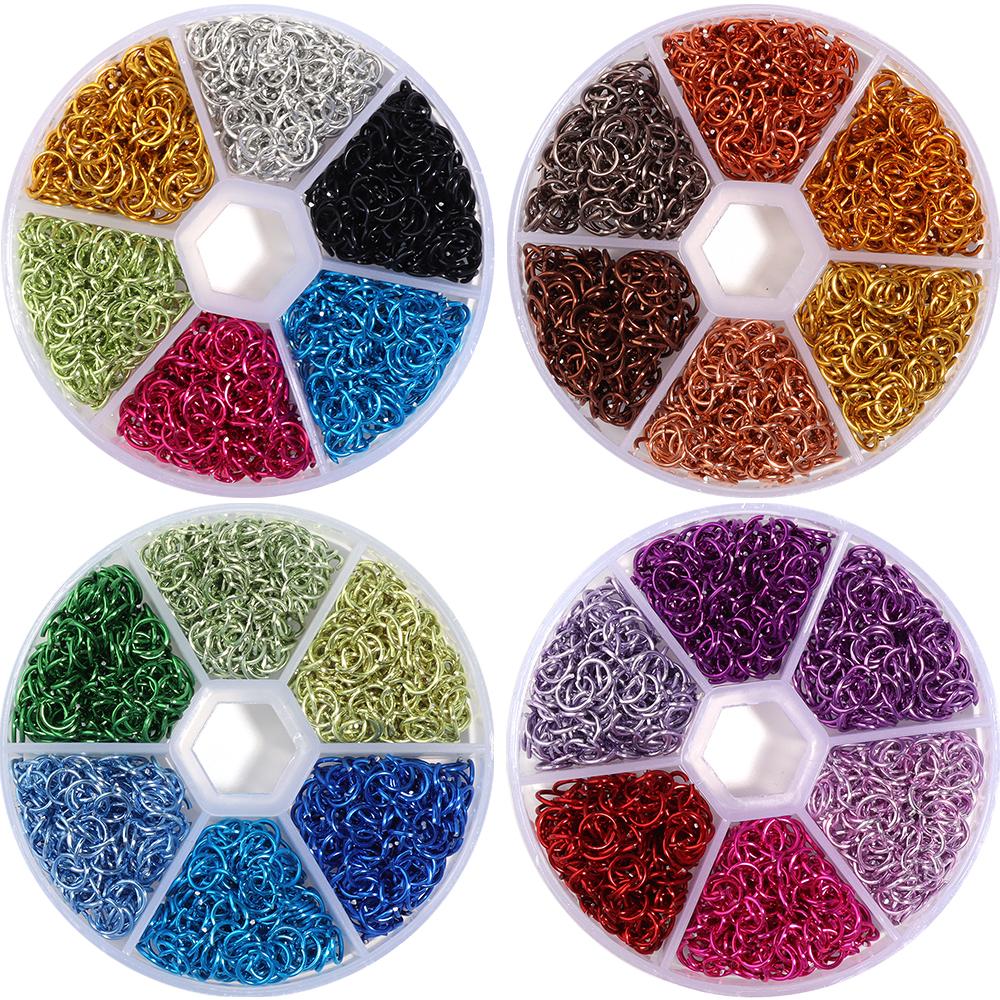 Ca. 1080 Stück/Karton 6 mm Bunte Aluminium Offene Ringe Spalt-Sprungringe Verbinder-Set für Schmuckherstellung DIY Halsketten-Zubehör