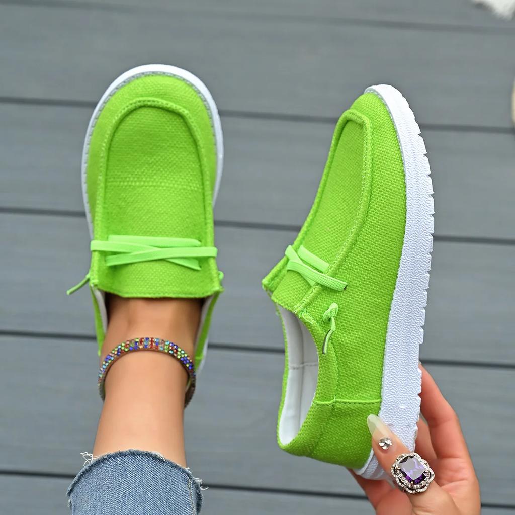 Large Size Women's Shoes Spring and Autumn New Fashion Casual Sports Shoes European and American Flat Bottom Lace Up Single Shoe