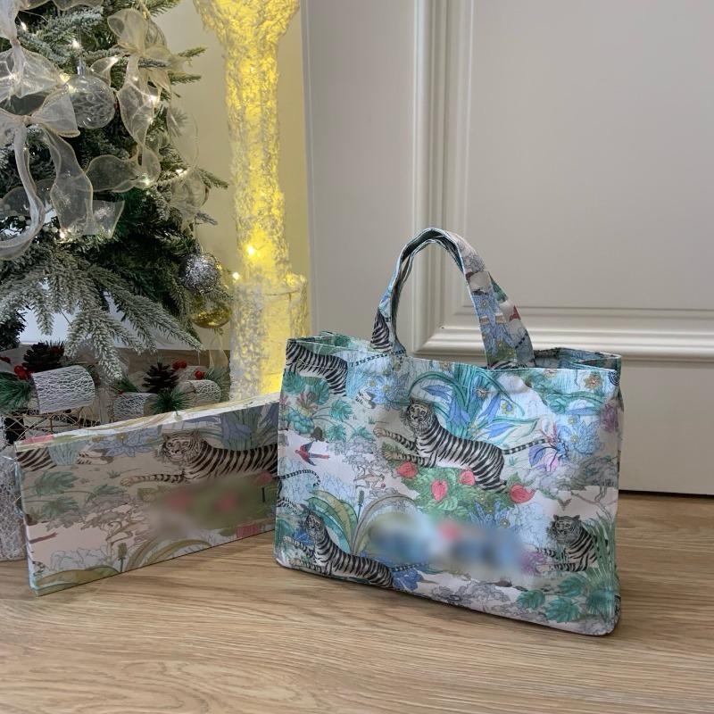 

G Tiger Limited Giveaway Canvas Tote Bag Zoo Canvas Bag Tote Bag, with Box