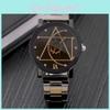 Stylish Quartz Alloy Band Couples Watch Fashionable Design For Men And Women