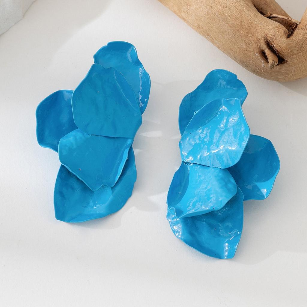 Exaggerated Blue Big Petal Earrings